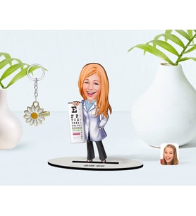 BK Gift Kişiye Özel Kadın Göz Doktoru Karikatürlü 3D Ahşap Biblo ve İsimli Gold Papatya Anahtarlık (Model 1)