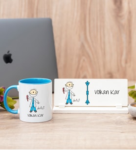 Erkek Diş Hekimi Karikatürü Mavi Kupa Bardak Ve Masa İsimliği Set