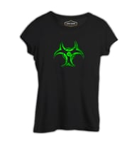 Nuclear Reactor Siyah Kadın Tshirt