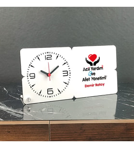 Acil Yardım ve Afet Yönetimi Ahşap Masa Saati