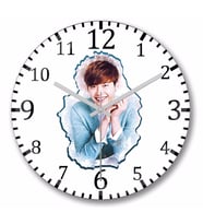 Lee Jong Suk Duvar Saati Bombeli Gercek Cam