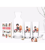 BK Gift Kişiye Özel Renkli Baskılı Sevgililer Karikatürlü İkili Rakı Bardağı Karaf ve Cep Kitabı Hediye Seti-12 (Model 1)