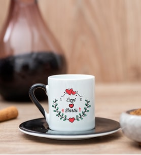 Sevgiliye Hediye İsim Ve Kalpli Siyah Türk Kahvesi Fincanı