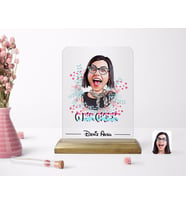 BK Gift Kişiye Özel O Bir Çiçek Karikatürlü Ahşap Standlı Çerçeve-2 (Beyaz)