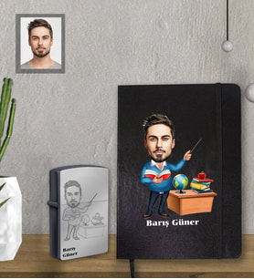 Kişiye Özel Öğretmen Karikatürlü Siyah Defter Çakmak Hediye Seti Bay-1 (Model 1)