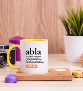 Abla Kelime Anlamı Ahşap Altlıklı Mumlu Sarı Kupa Bardak