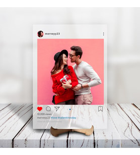 KİŞİYE ÖZEL RESİM YÜKLENEBİLİR İNSTAGRAM BEĞENİ AHŞAP AYAKLI ŞEFFAF PLEKSİ TABLO