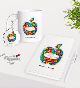 BK Gift Kişiye Özel Dünyanın En İyi Öğretmeni Kupa Anahtarlık Beyaz Defter Kalem Hediye Seti-12 (Model 1)