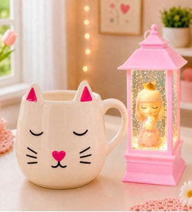 Kedili Kız Işıklı Kule Kar Küresi & 3D Ponçik Kedi Kupa