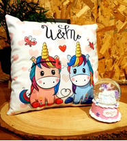 Magic Unicorn Işıklı Kar Küresi Ve Unicorn Puf Yastık Arkadaşa Hediye