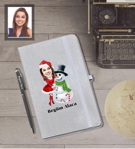 Kişiye Özel Yılbaşı Bayan Karikatürlü Gri Defter Kalem Hediye Seti Model-3