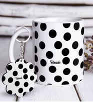 BK Gift Kişiye Özel İsimli Beyaz Kupa ve Anahtarlık Hediye Seti-34 (Model 1)
