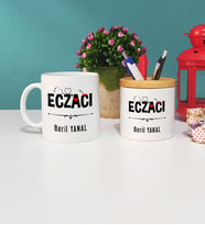 Eczacı Tasarımlı Kişiye Özel Hediye Eczacı Kupa Bardak ve Kalemlik Seti