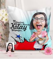 BK Gift Kişiye Özel Ev Hanımı Karikatürlü  Yastık  3