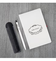 Kişiye Özel UV Baskılı Klasik Model Beyaz Defter ve Beyaz Tükenmez Kalem