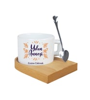 Anneler Günü İsme Özel Yılın Annesi Fincan (Beyaz)