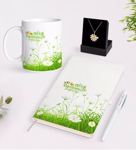 BK Gift Kişiye Özel Papatya Temalı En İyi Öğretmen Beyaz Kupa Defter Kalem ve İsimli Papatya Kolye Hediye Seti-6 (Model 1)