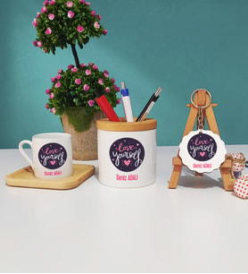 Love Yourself Tasarımlı Kişiye Özel Hediye Ahşap Altlıklı Türk Kahvesi Fincanı Kalemlik Ahşap Anahtarlık Seti
