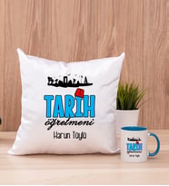 Tarih Öğretmeni Kare Yastık ve Mavi Kupa Bardak