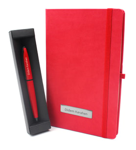 Kişiye Özel Kırmızı Defter & Kırmızı Kalın Tükenmez Kalem Hediye Seti (Kırmızı)