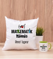 Matematik Mühendisi Kare Yastık ve Yeşil Kupa Bardak