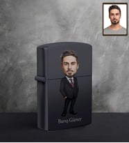 Kişiye Özel Patron Karikatürlü UV Baskılı Siyah Benzinli Çakmak Bay-6