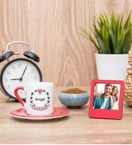 İsim Yazılı Tarihli Kırmızı Kahve Fincanı ve Kırmızı Mini Fotoğraf Çerçevesi