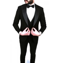 Jan Carlucci Slim Fit Sivri Yaka-Çift Yırtmaç  Siyah Drop 6 Damatlık Smokin - Full Set Yelek, Gömlek, Papyon 