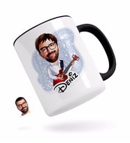 BK Gift Kişiye Özel Erkek Gitarist Karikatürlü Siyah Kupa Bardak-2