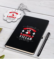 BK Gift Kişiye Özel Yılbaşı Mutlu Yıllar Siyah Defter Kalem ve Anahtarlık Hediye Seti-7 (Model 1)