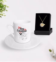 BK Gift Kişiye Özel Sınıf Öğretmeni Türk Kahvesi Fincanı ve İsimli Papatya Kolye Hediye Seti-12 (Model 1)