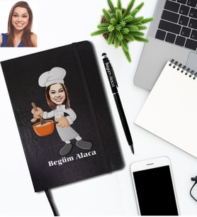Kişiye Özel Aşçı Karikatürlü Siyah Defter Kalem Hediye Seti Bayan-1