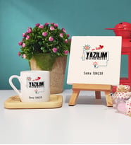 Mesajlı Yazılım Mühendisi Tasarımlı Kişiye Özel Hediye Yazılım Mühendisi Ahşap Altlıklı Türk Kahvesi Fincanı ve Dekoratif Taş Baskı