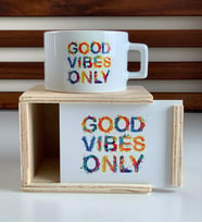Good Vibes Only Ahşap Kutulu Kupa