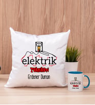 Elektrik Teknikeri Kare Yastık ve Mavi Kupa Bardak