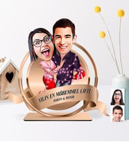 BK Gift Kişiye Özel Yılın En Mükemmel Çifti Karikatürlü 3D Ahşap Biblo Plaket - 2
