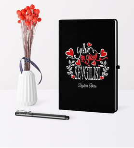 BK Gift Kişiye Özel Yılın En Güzel Sevgilisi Temalı Siyah Defter Kalem Seti