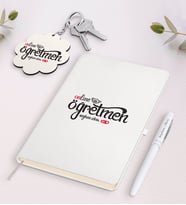 BK Gift Kişiye Özel Online Öğretmen Beyaz Defter Kalem ve Anahtarlık Hediye Seti (Model 1)