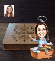 Kişiye Özel Öğretmen Karikatürlü  Ahşap Anahtarlık Kutulu Bayan-2