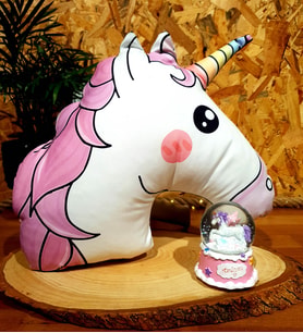 Magic Unicorn Işıklı Kar Küresi Ve 3D Unicorn Yastık Arkadaşa Hediye