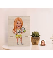 BK Gift Kişiye Özel Kadın Tenis Oyuncusu Karikatürlü Otantik Masaüstü Ahşap Palet Çerçeve-2 (Beyaz)