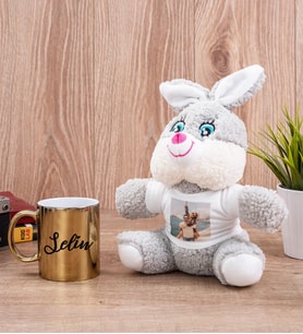 Kişiye Özel İsim Yazılı Gold Kupa Bardak ve Peluş Tavşan