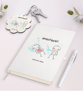 BK Gift Kişiye Özel Anestezist Beyaz Defter Kalem Ve Anahtarlık Hediye Seti (Model 1)