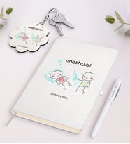 BK Gift Kişiye Özel Anestezist Beyaz Defter Kalem Ve Anahtarlık Hediye Seti (Model 1)