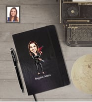 Kişiye Özel Kuaför Bayan Karikatürlü Siyah Defter Kalem Hediye Seti   Mod-4