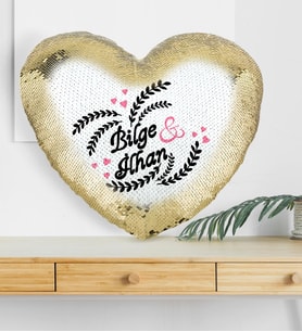 BK Gift Kişiye Özel Sevgililer Günü Altın Yaldız Sihirli Kalp Yastık  31