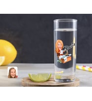 BK Gift Kişiye Özel Renkli Baskılı Kadın Patron Karikatürlü Vodka Bardağı-6 (Beyaz)