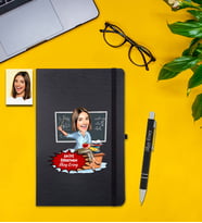 Kişiye Özel Öğretmenler Günü Karikatür Siyah Defter & Kalem Set