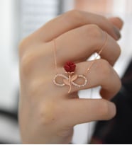 925 Ayar Gümüş Sonsuzluk Kırmızı Gül Kolye