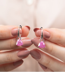Pembe renkli taşlı gümüş küpe